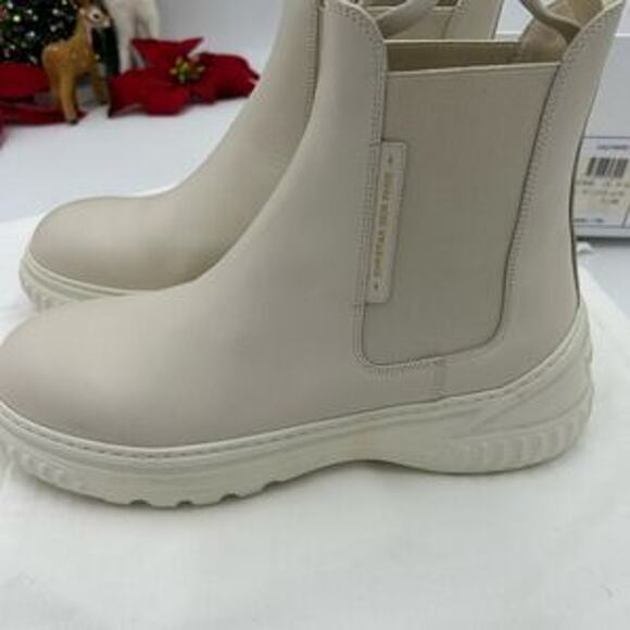 Women’s Dior leather ankle boots size 39 made in Italy - Picture 3 of 10